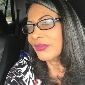 Meet your Posher, Phyllis